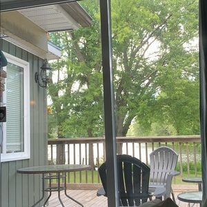 Meet your Posher, Ciara